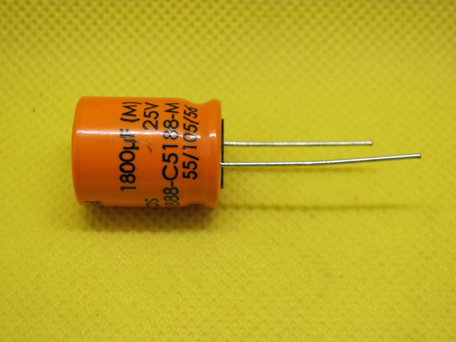 15312218785-1800uf-25v