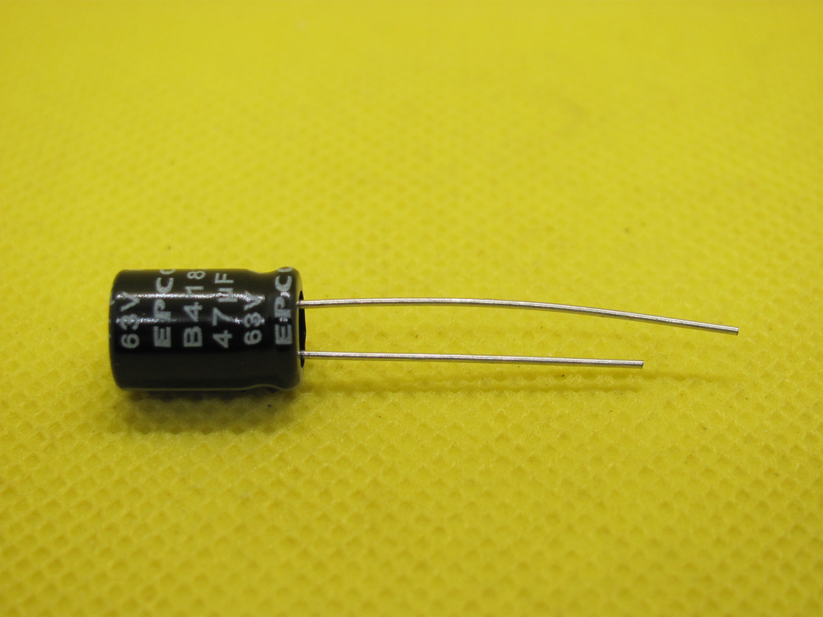 15312219192-47uf-63v