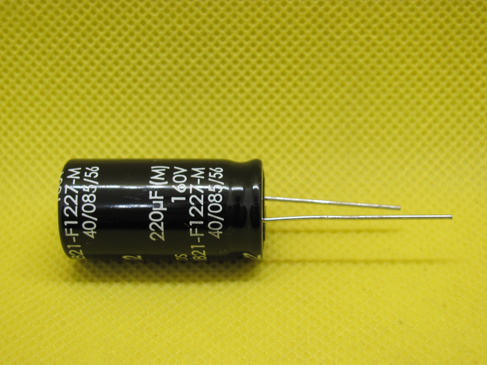 15312226735-220uf-160v