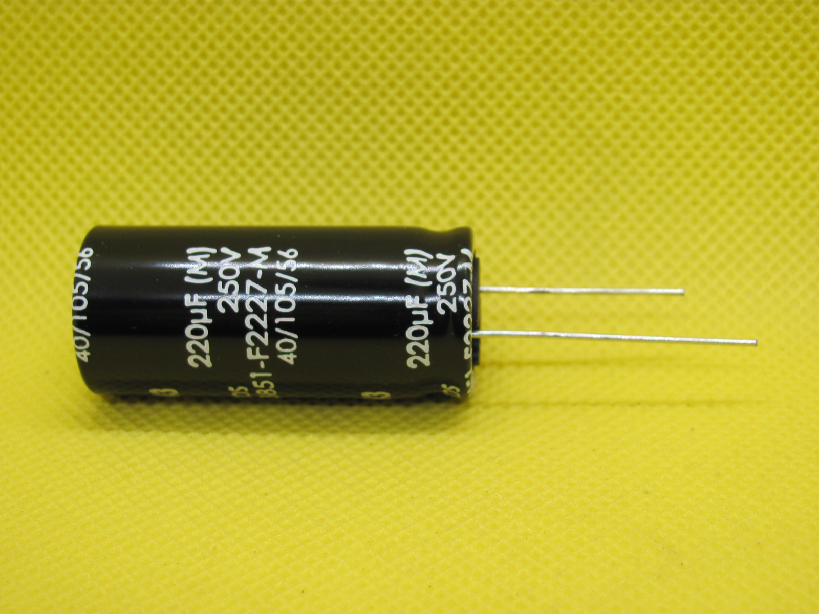15312227134-220uf-250v