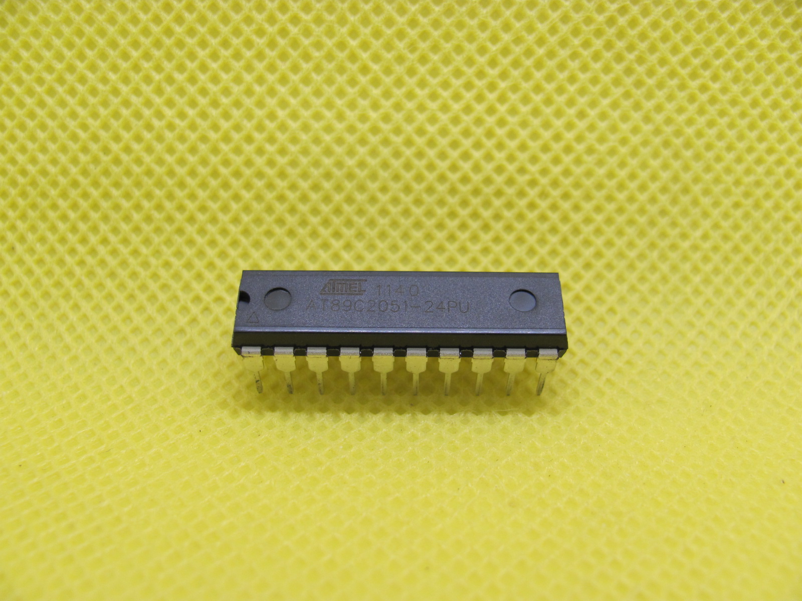 15321616789-at89c2051