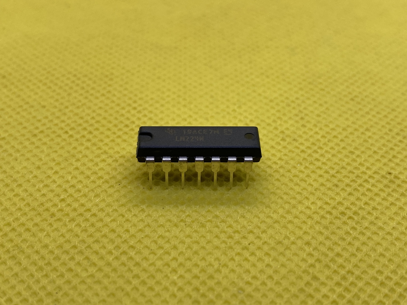 15324065749-lm224n