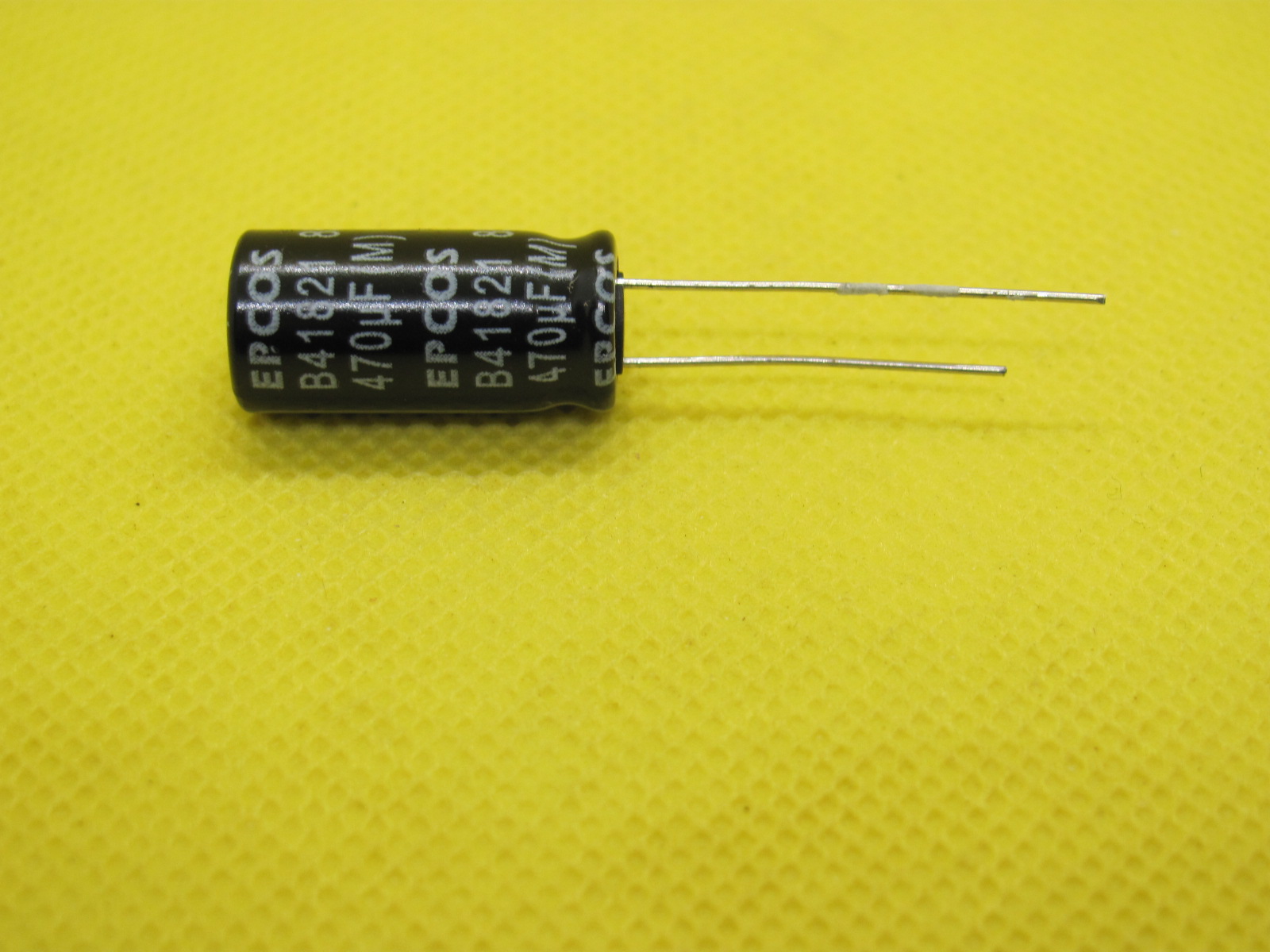 15325062673-470uf-50v