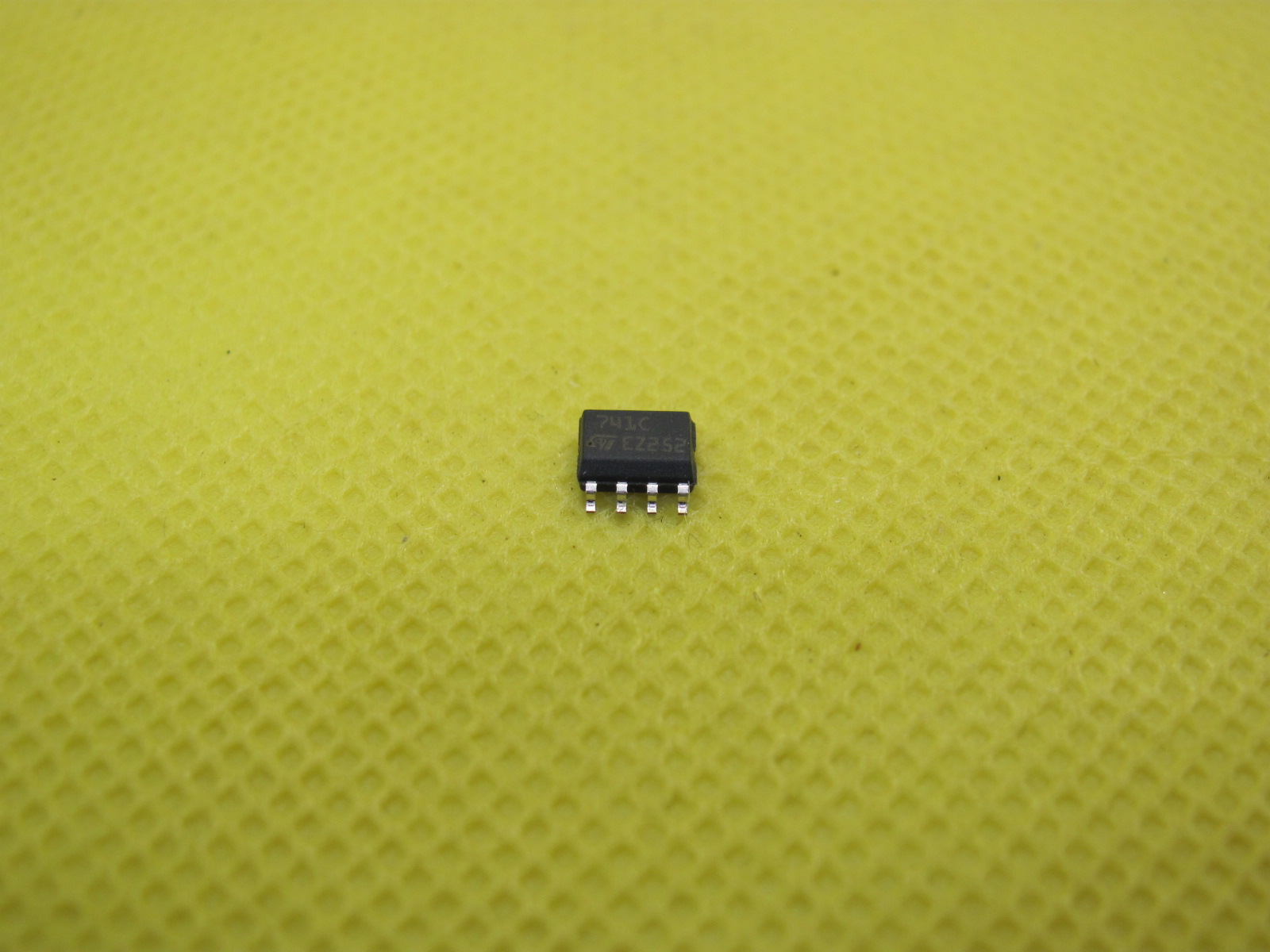 15367114454-741smd