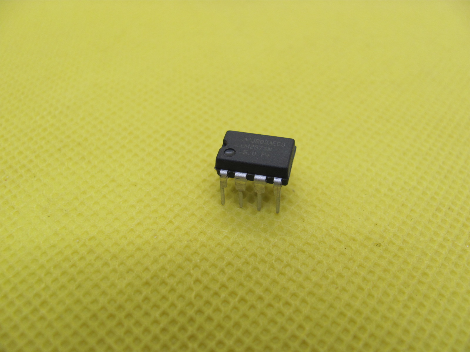 15368511114-lm2574-5